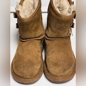 KOOLABURRA by UGG T Victoria Short brown boot